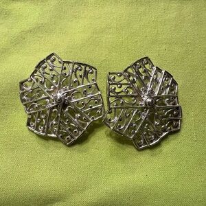 VTG Sarah Coventry Lady of Spain PIerced Earrings